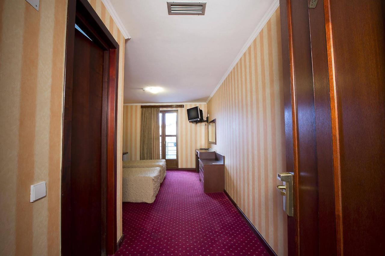 New Kopala Hotell Tbilisi Eksteriør bilde