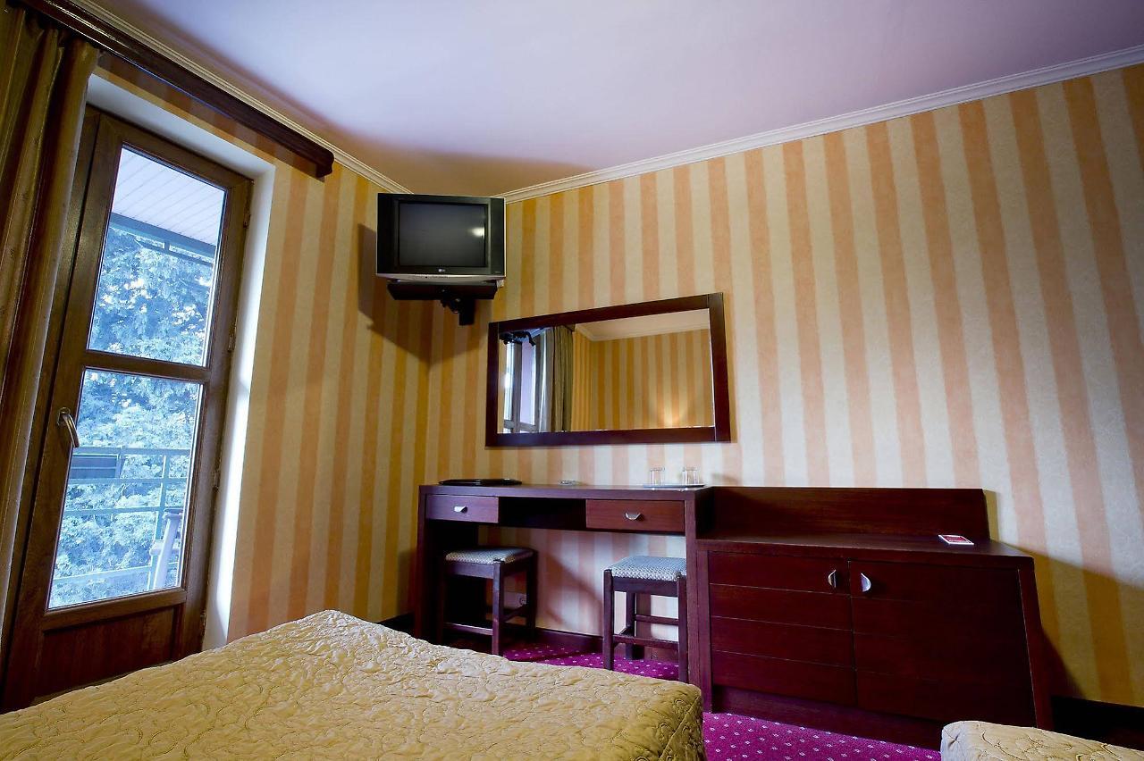 New Kopala Hotell Tbilisi Eksteriør bilde