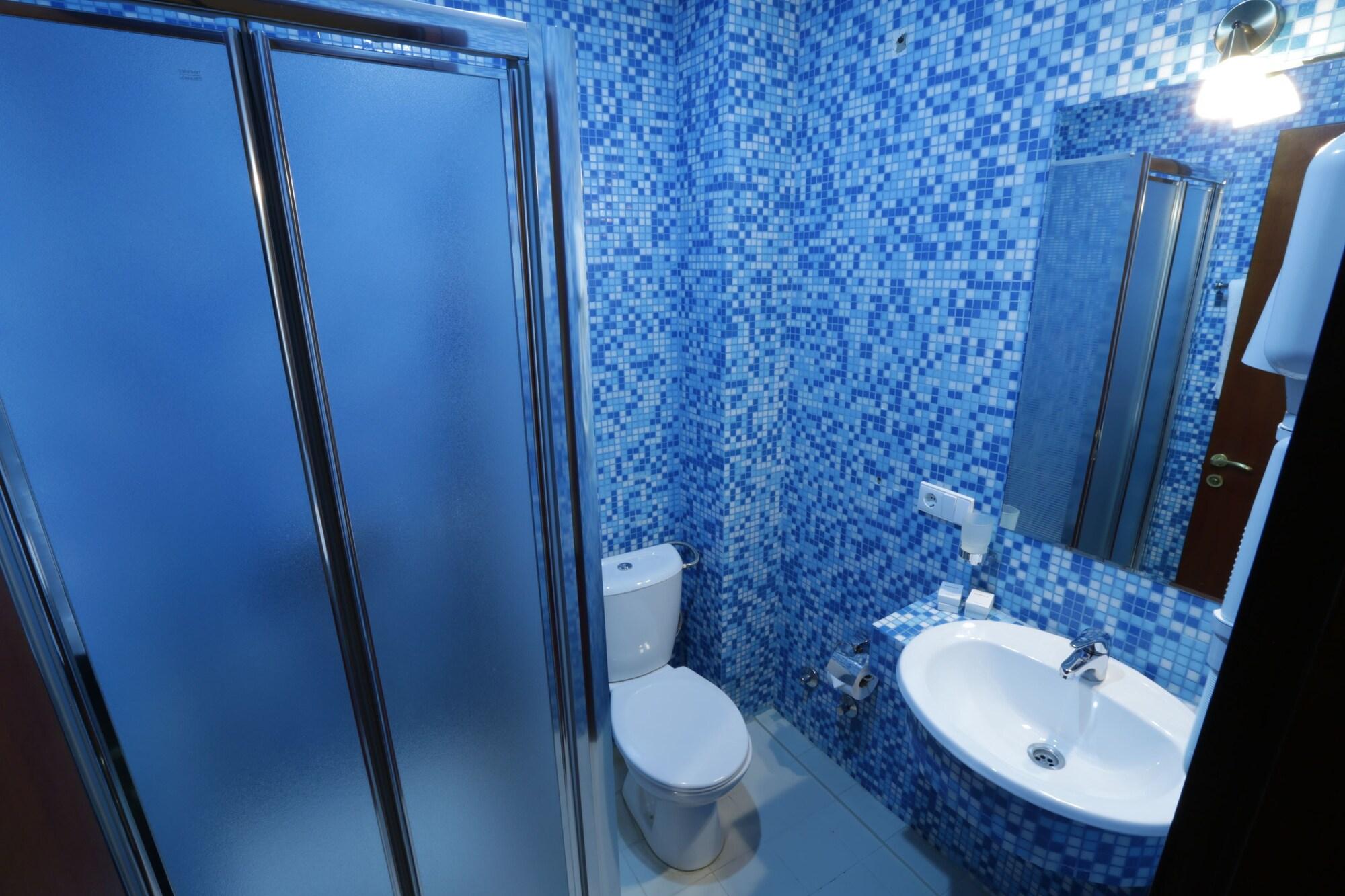 New Kopala Hotell Tbilisi Eksteriør bilde