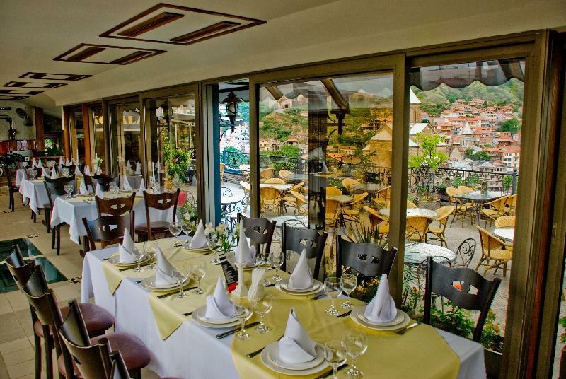 New Kopala Hotell Tbilisi Eksteriør bilde