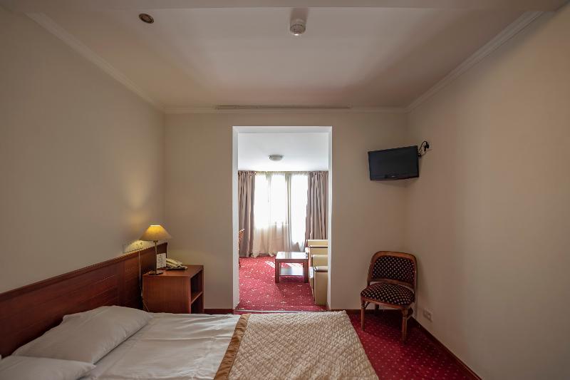 New Kopala Hotell Tbilisi Eksteriør bilde